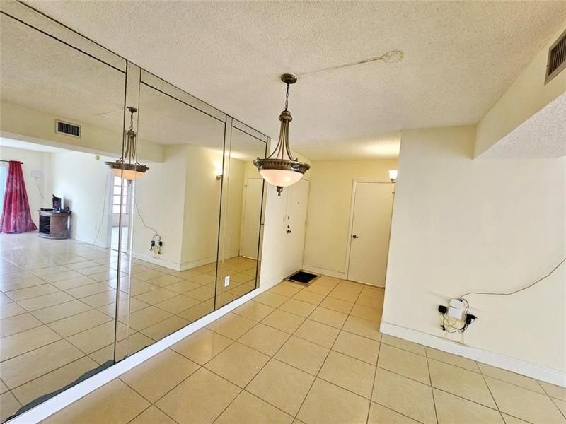 4172 Inverrary Drive, Unit 410, Lauderhill, FL 33319 Photo