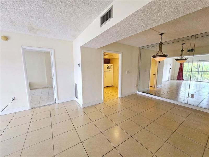 4172 Inverrary Drive, Unit 410, Lauderhill, FL 33319 Photo