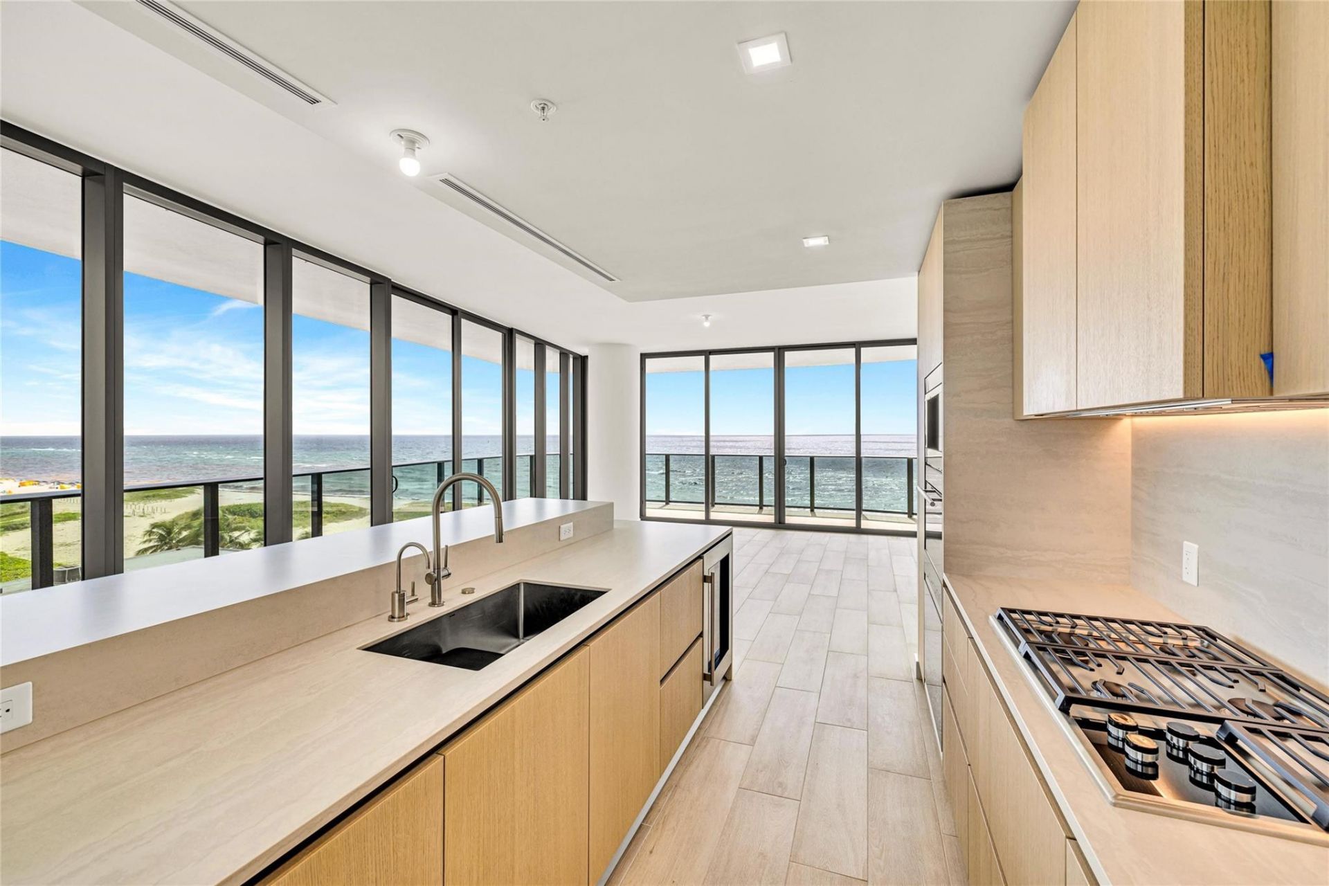 900 N Ocean Boulevard, Unit 606, Pompano Beach, FL 33062 Photo