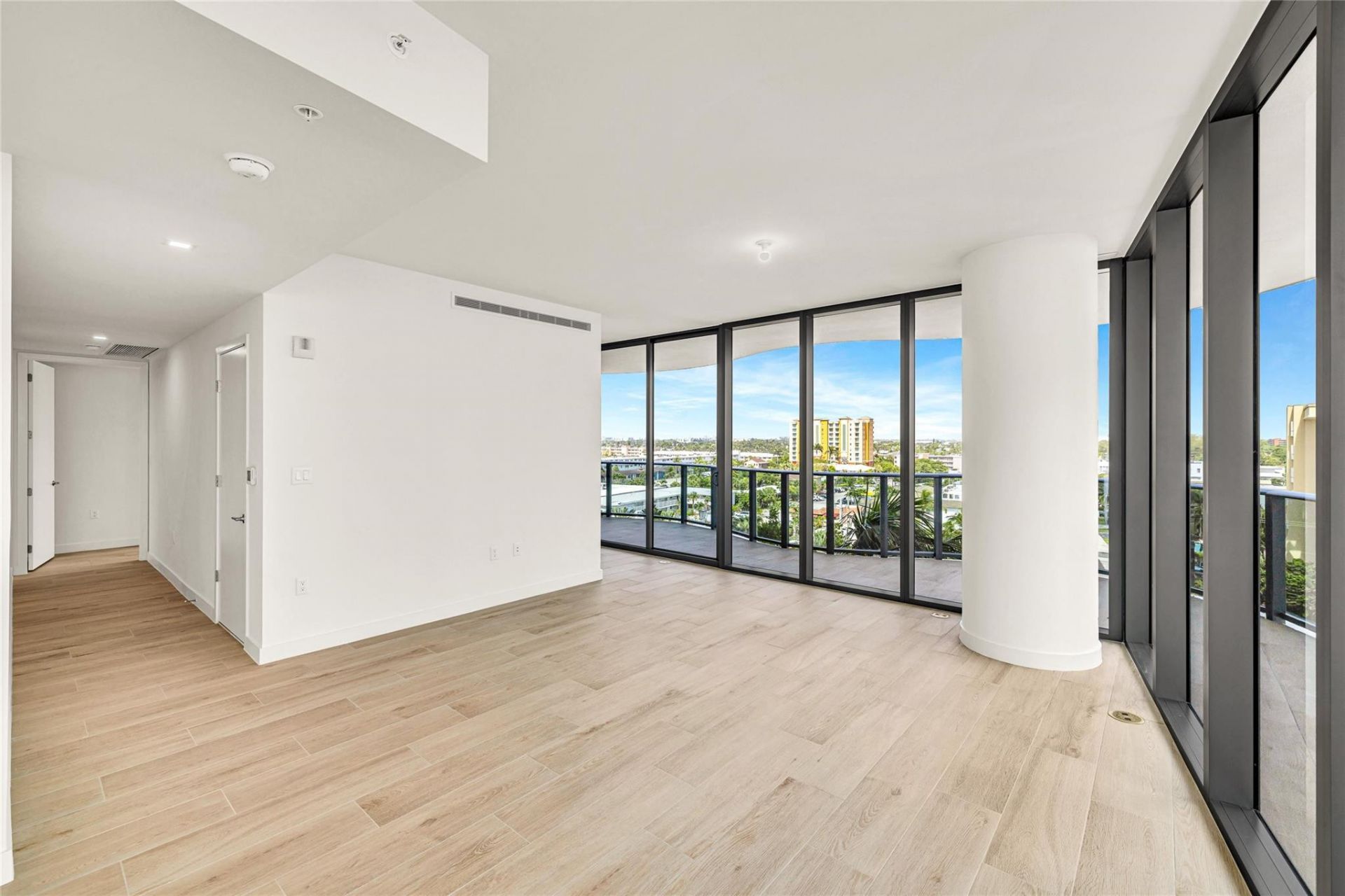 900 N Ocean Boulevard, Unit 606, Pompano Beach, FL 33062 Photo