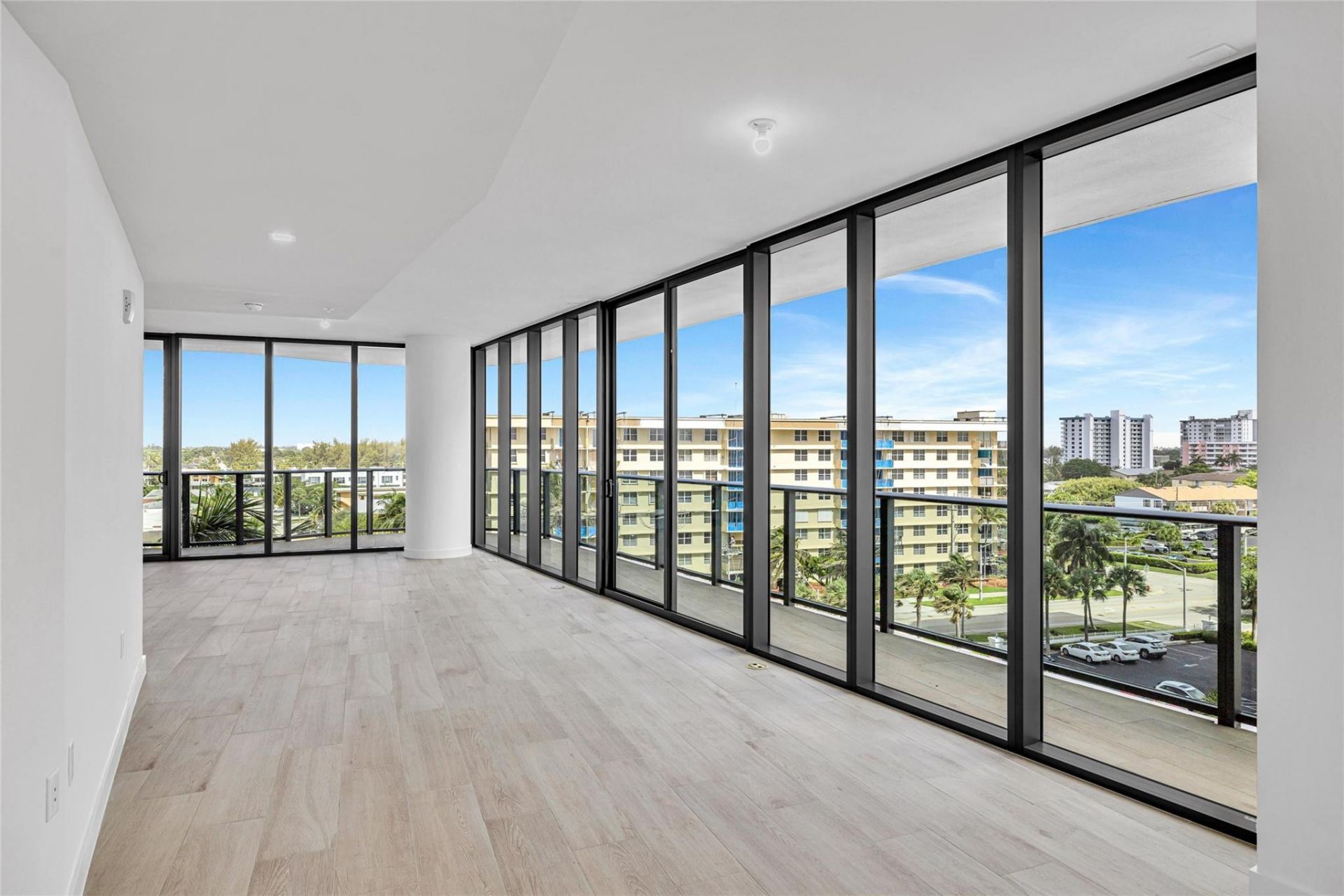 900 N Ocean Boulevard, Unit 606, Pompano Beach, FL 33062 Photo