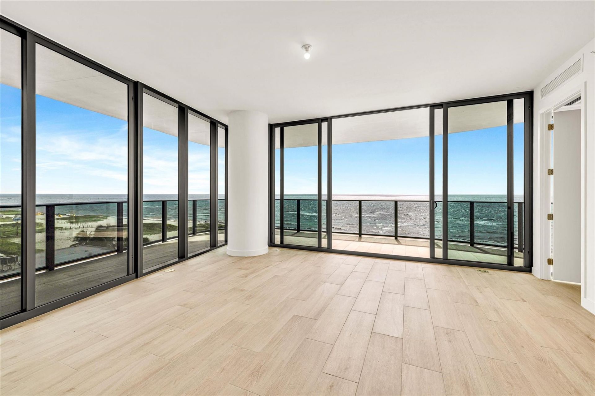 900 N Ocean Boulevard, Unit 606, Pompano Beach, FL 33062 Photo