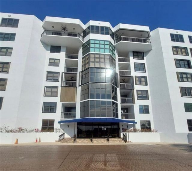 1155 Hillsboro Mile, Unit 401, Hillsboro Beach, FL 33062 Photo