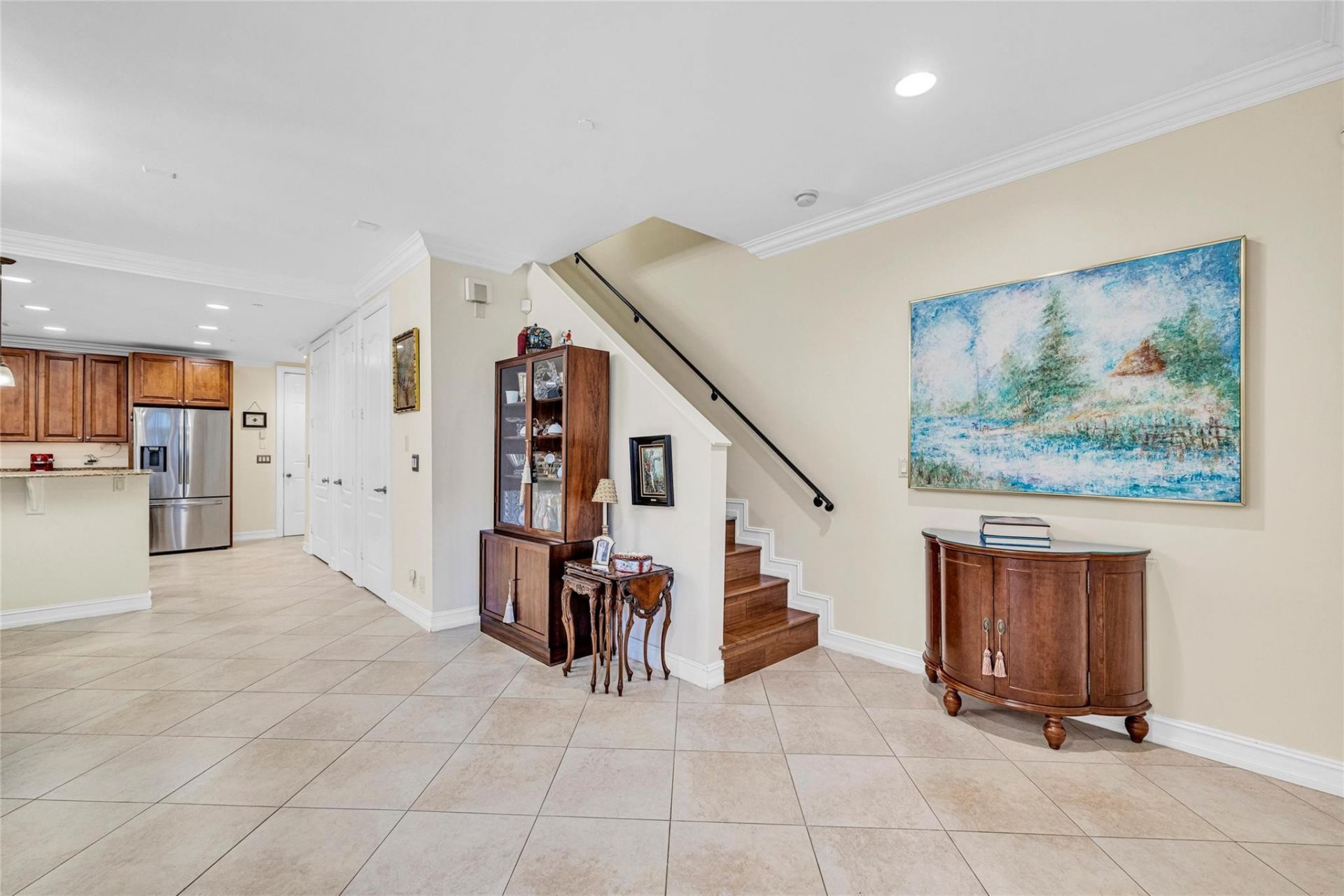 913 NE 17th Way, Unit *, Fort Lauderdale, FL 33304 Photo