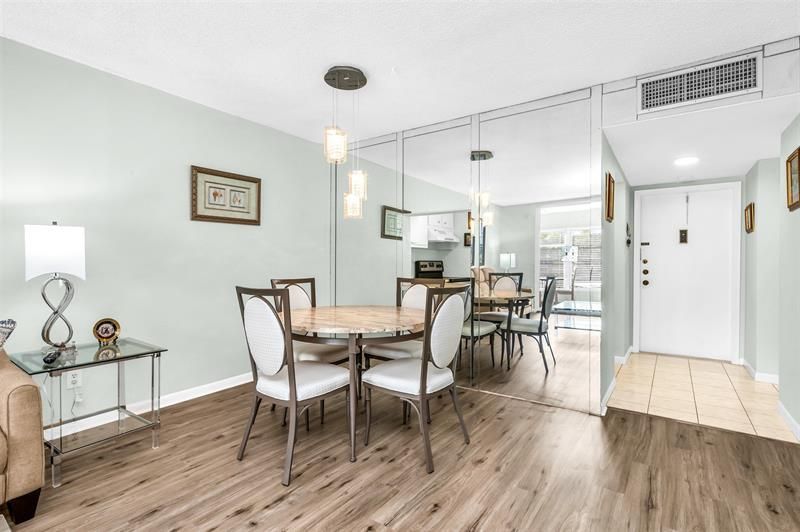 6071 NW 61, Unit 207, Tamarac, FL 33319 Photo