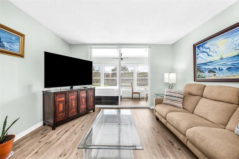 6071 NW 61, Unit 207, Tamarac, FL 33319 Photo