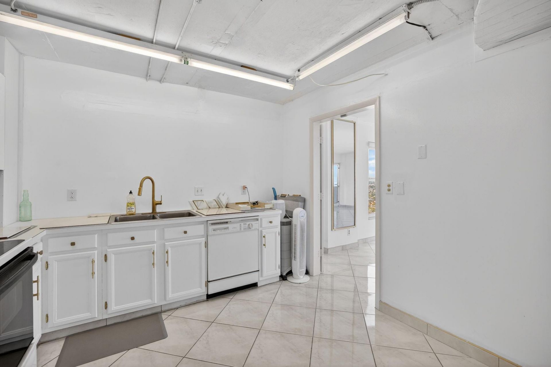 3500 Galt Ocean Drive, Unit 2212A, Fort Lauderdale, FL 33308 Photo