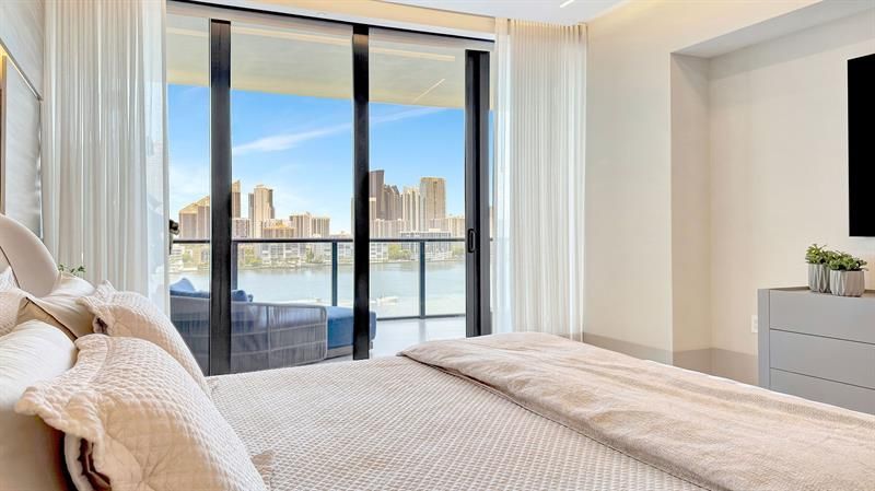 5000 Island Estates Drive, Unit 904, Aventura, FL 33160 Photo