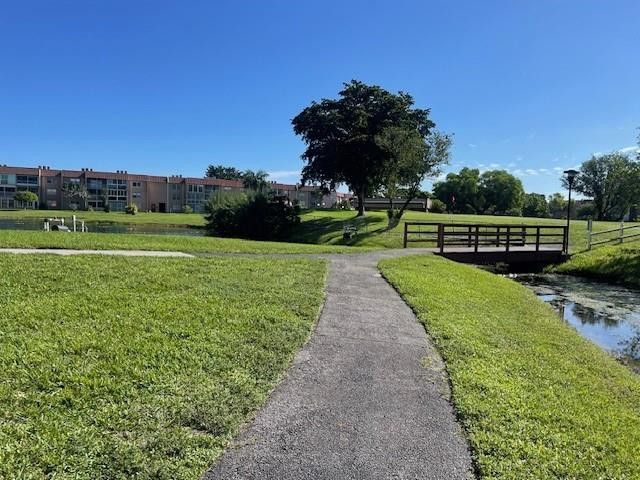 9861 Sunrise Lakes Boulevard, Unit 307, Sunrise, FL 33322 Photo