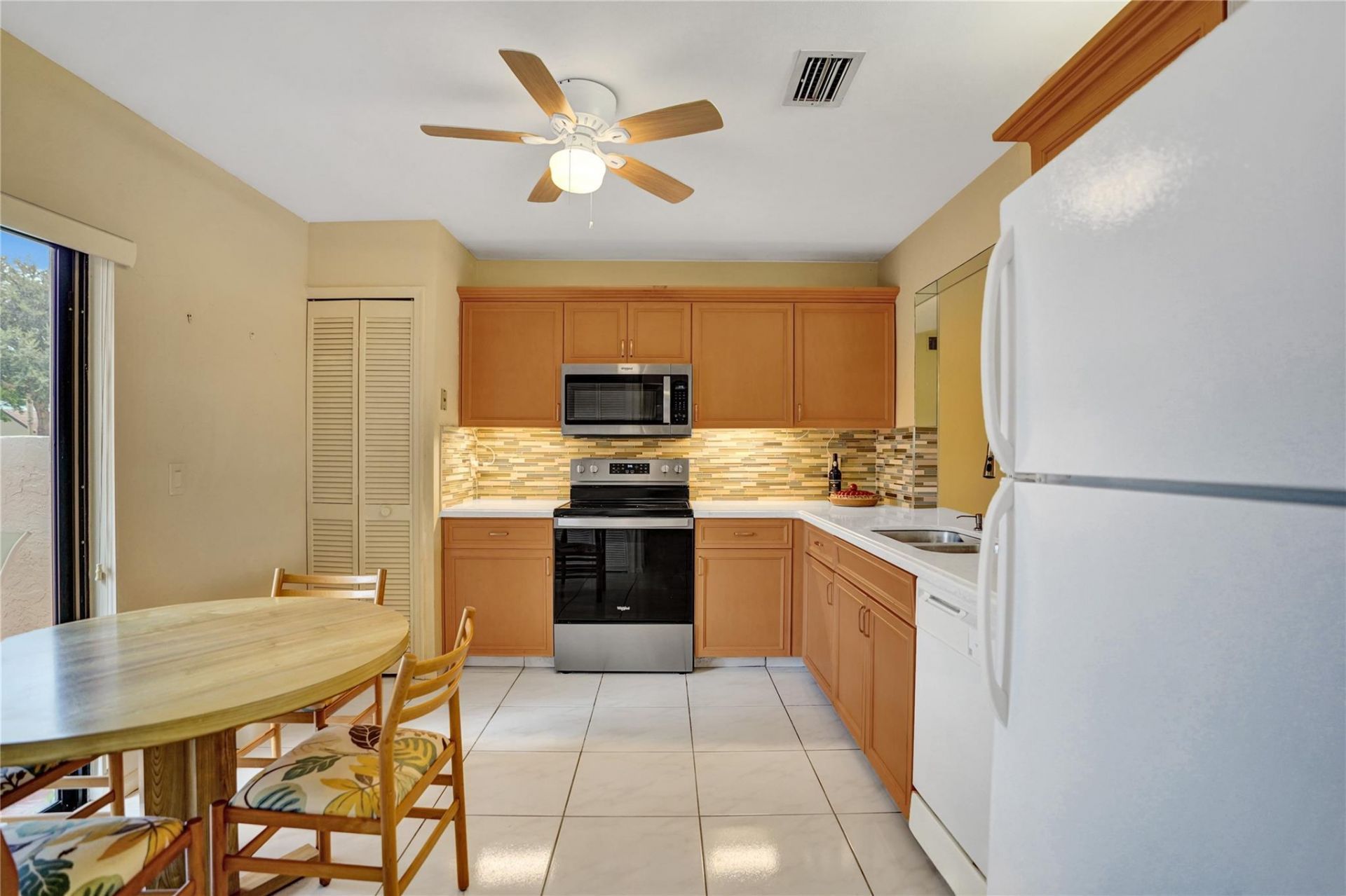 5658 Parkwalk Circle, Boynton Beach, FL 33472 Photo