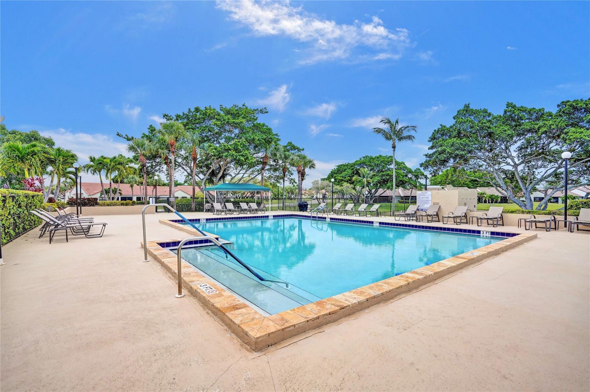 5658 Parkwalk Circle, Boynton Beach, FL 33472 Photo