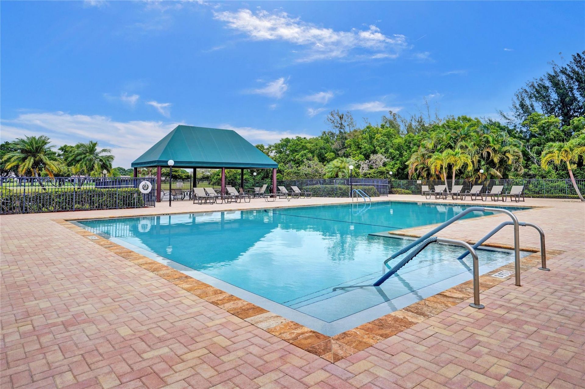 5658 Parkwalk Circle, Boynton Beach, FL 33472 Photo