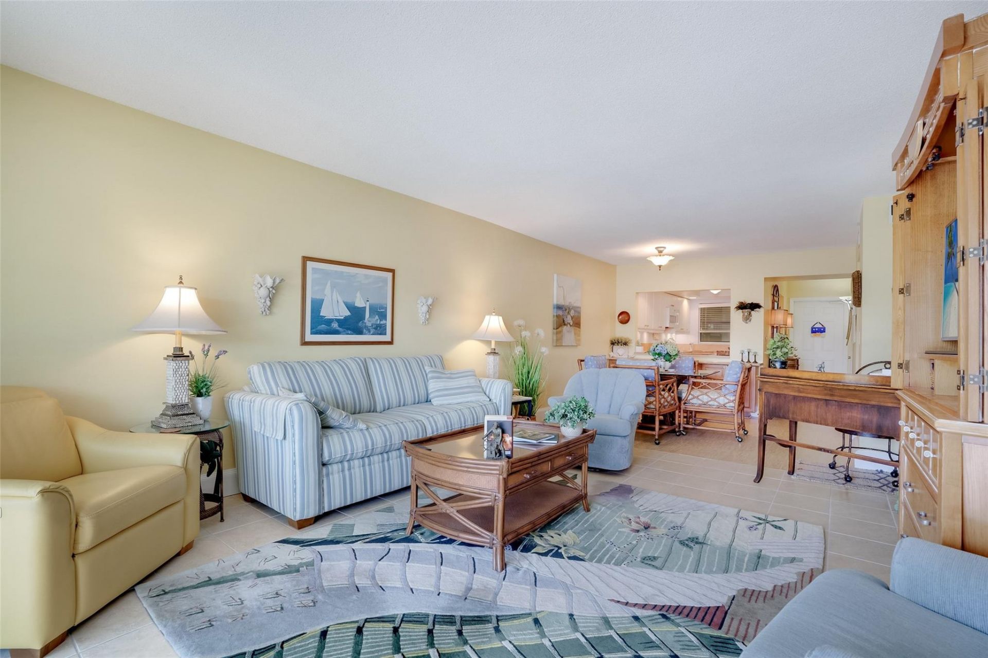 1332 Bayview Drive, Unit 203, Fort Lauderdale, FL 33304 Photo