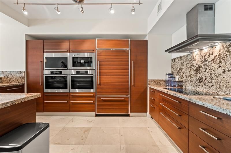 101 S Fort Lauderdale Beach Boulevard, Unit 1502, Fort Lauderdale, FL 33316 Photo