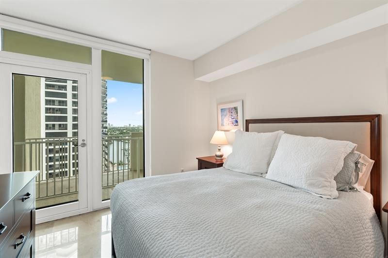 101 S Fort Lauderdale Beach Boulevard, Unit 1502, Fort Lauderdale, FL 33316 Photo