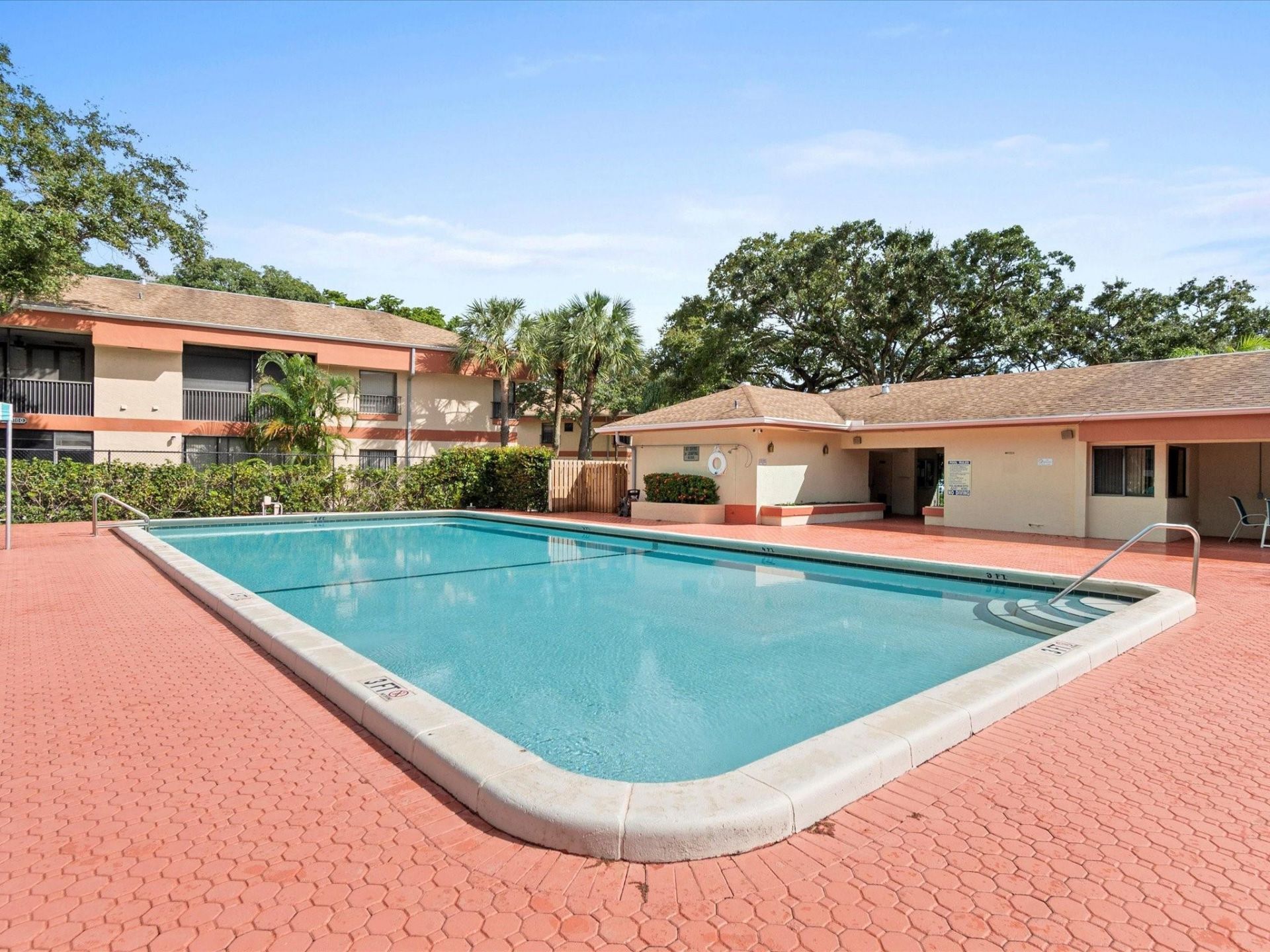 4134 S Carambola Circle, Unit H403, Coconut Creek, FL 33066 Photo