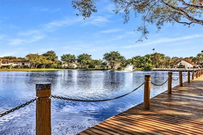 4134 S Carambola Cir, Unit H403, Coconut Creek, FL 33066 Photo