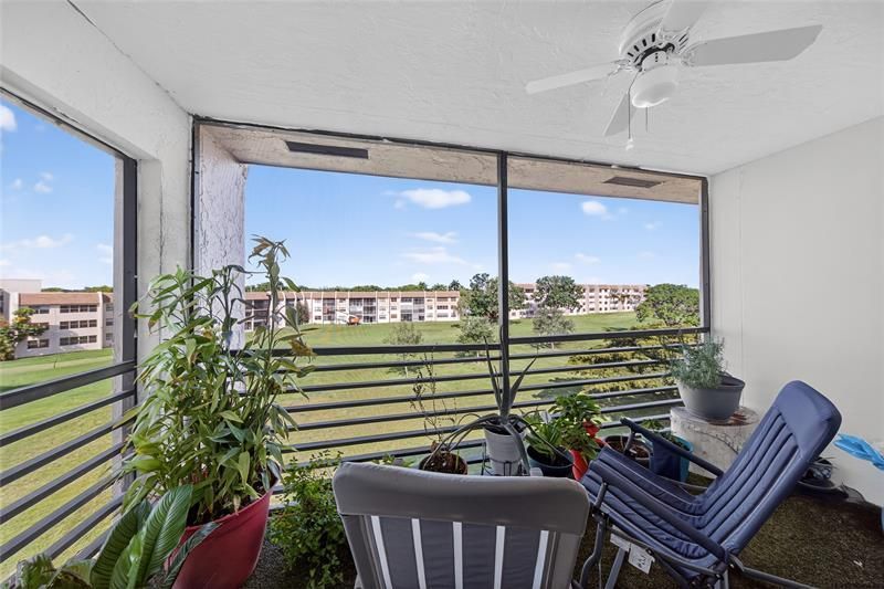 10145 Sunrise Lakes Boulevard, Unit 406, Sunrise, FL 33322 Photo