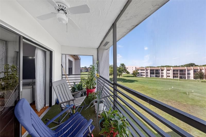 10145 Sunrise Lakes Boulevard, Unit 406, Sunrise, FL 33322 Photo