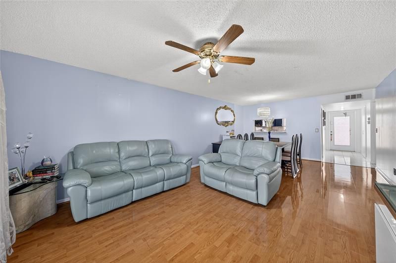 10145 Sunrise Lakes Boulevard, Unit 406, Sunrise, FL 33322 Photo