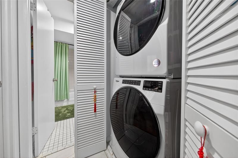 10145 Sunrise Lakes Boulevard, Unit 406, Sunrise, FL 33322 Photo