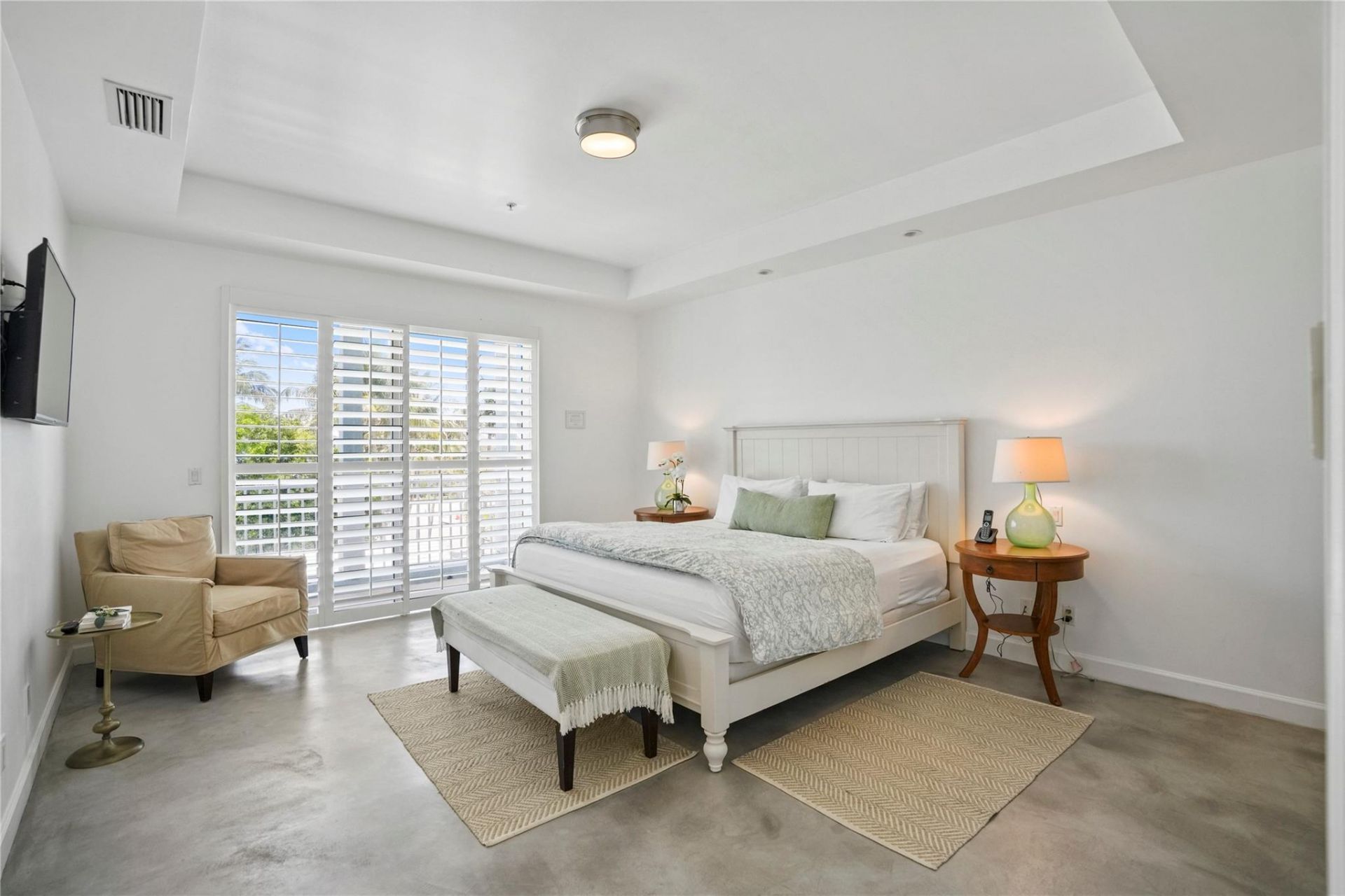 347 Oak Street, Unit B1, Hollywood, FL 33019 Photo