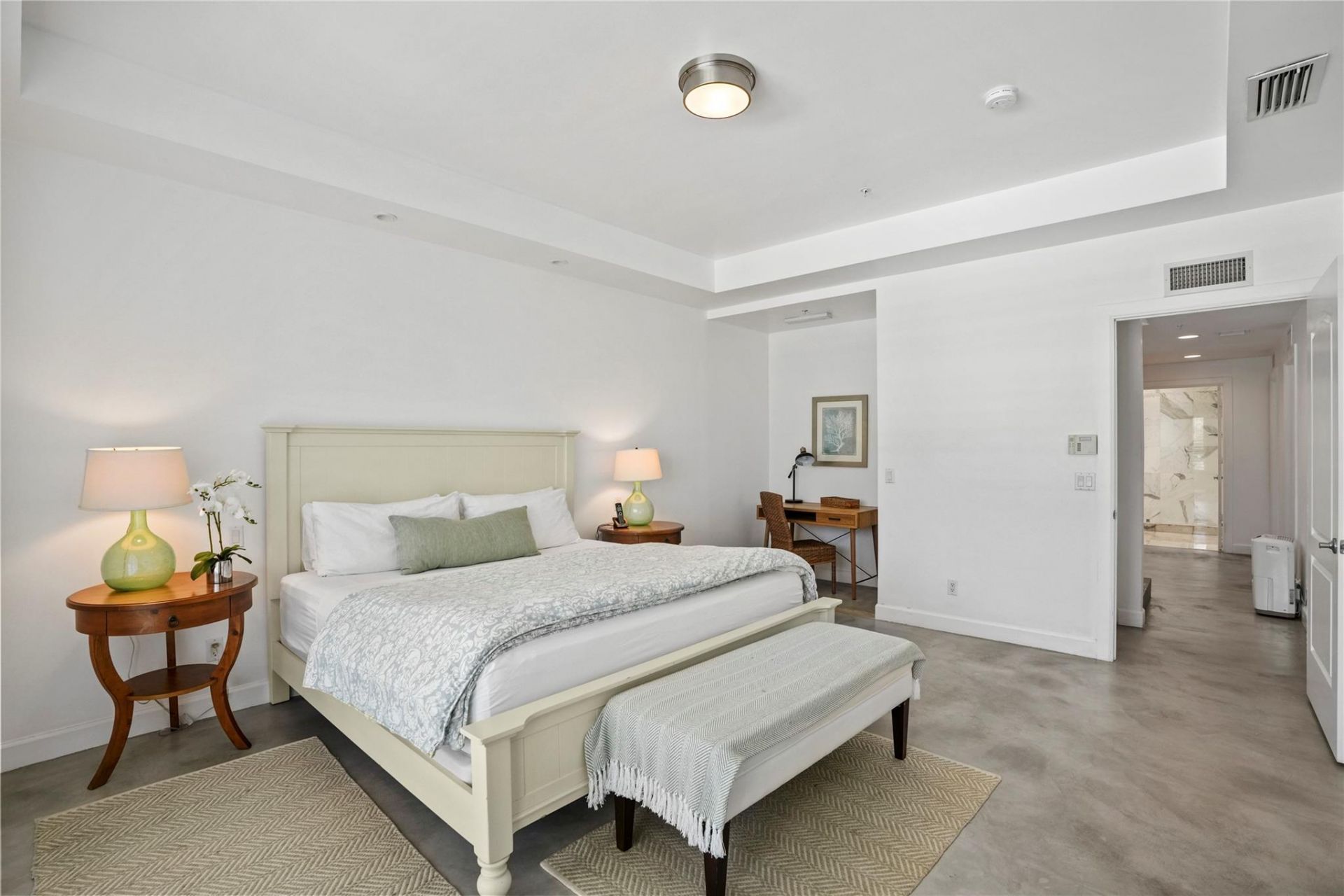 347 Oak Street, Unit B1, Hollywood, FL 33019 Photo