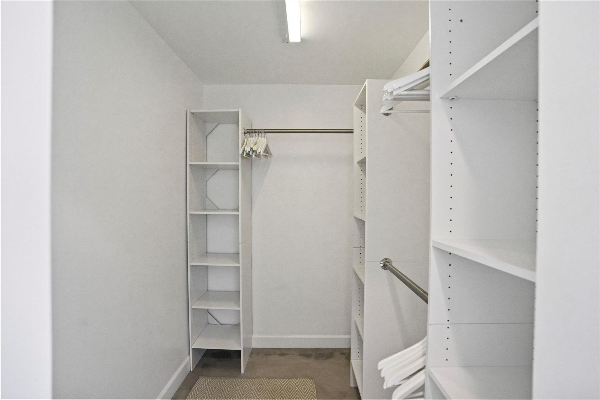 347 Oak Street, Unit B1, Hollywood, FL 33019 Photo