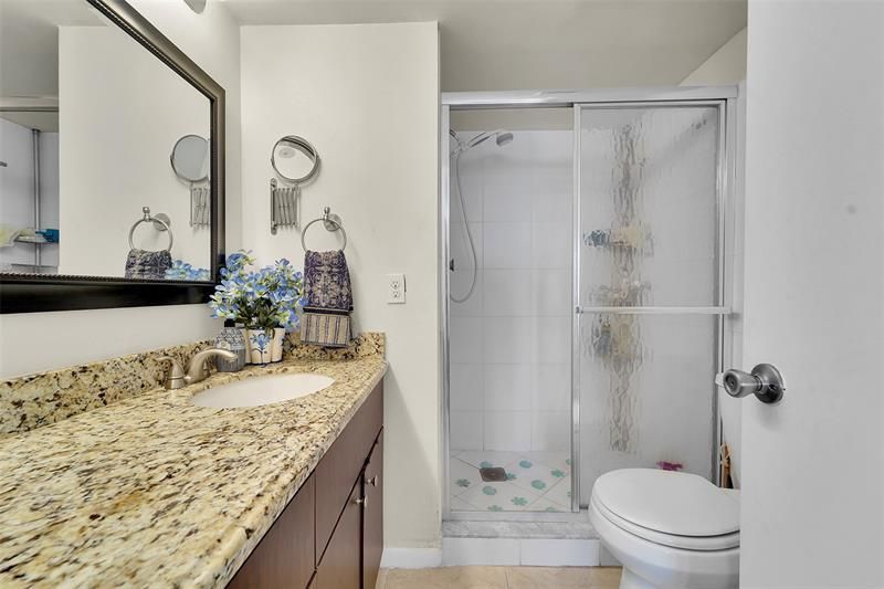 9261 Sunrise Lakes Boulevard, Unit 309, Sunrise, FL 33322 Photo