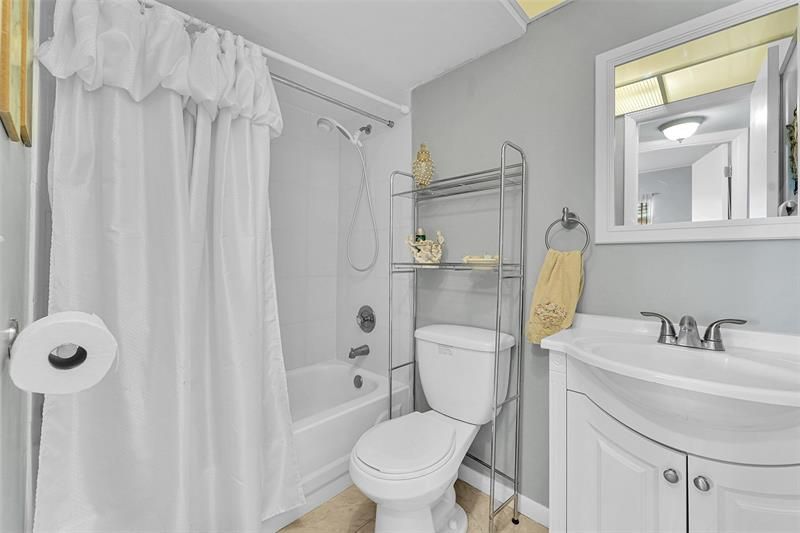 9261 Sunrise Lakes Boulevard, Unit 309, Sunrise, FL 33322 Photo