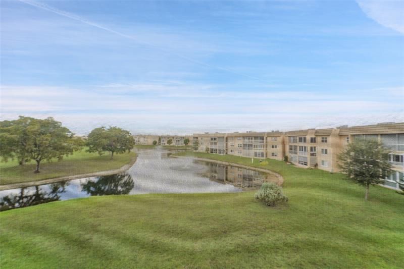 9261 Sunrise Lakes Boulevard, Unit 309, Sunrise, FL 33322 Photo