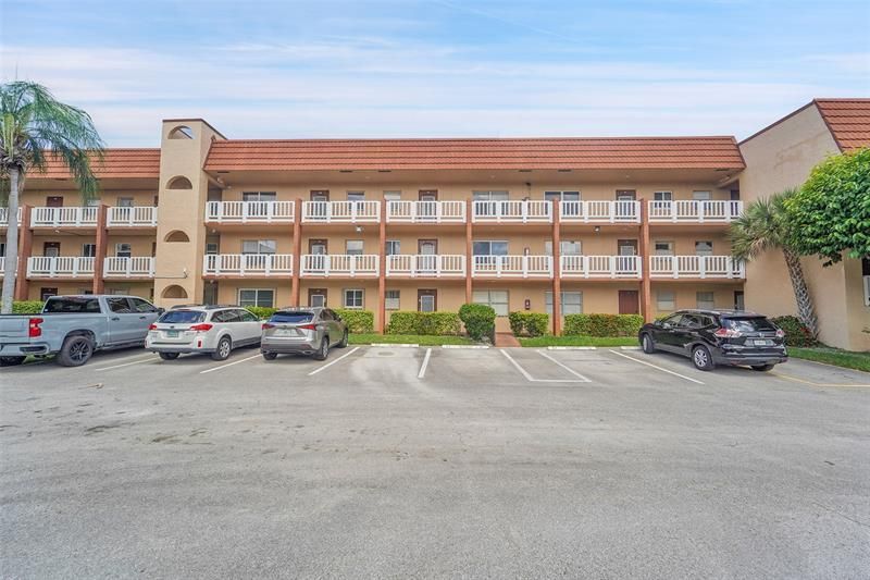 9261 Sunrise Lakes Boulevard, Unit 309, Sunrise, FL 33322 Photo