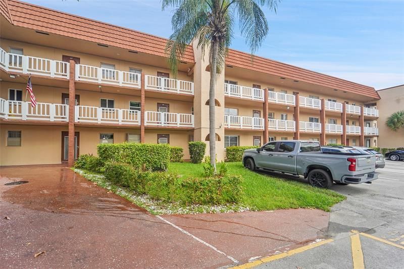 9261 Sunrise Lakes Boulevard, Unit 309, Sunrise, FL 33322 Photo