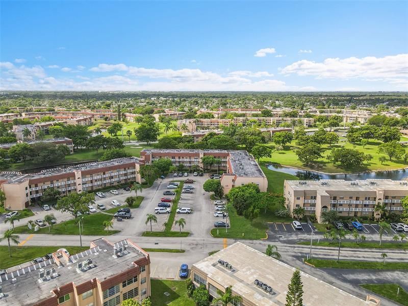 9261 Sunrise Lakes Boulevard, Unit 309, Sunrise, FL 33322 Photo