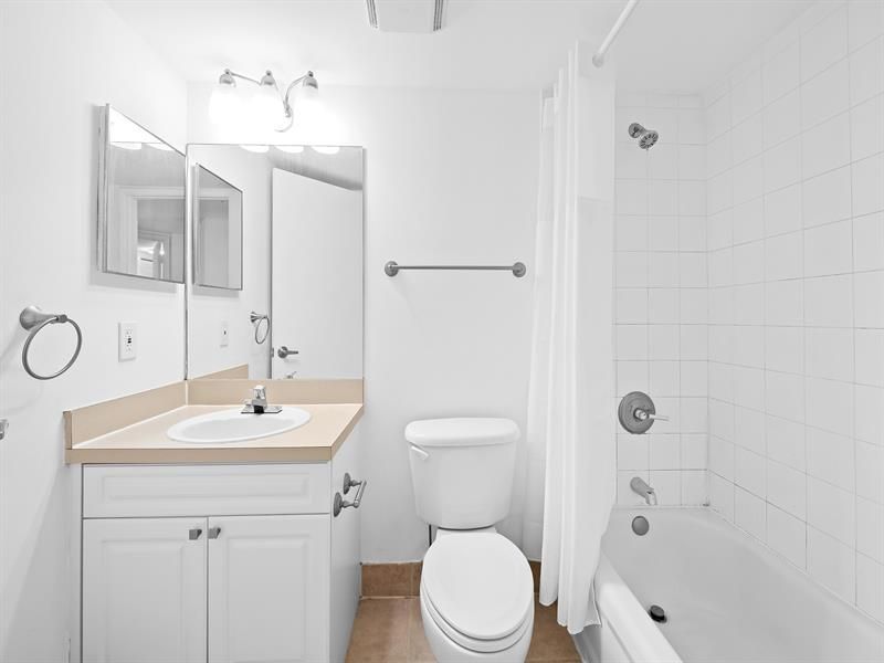 520 SE 5th Avenue, Unit 2510, Fort Lauderdale, FL 33301 Photo