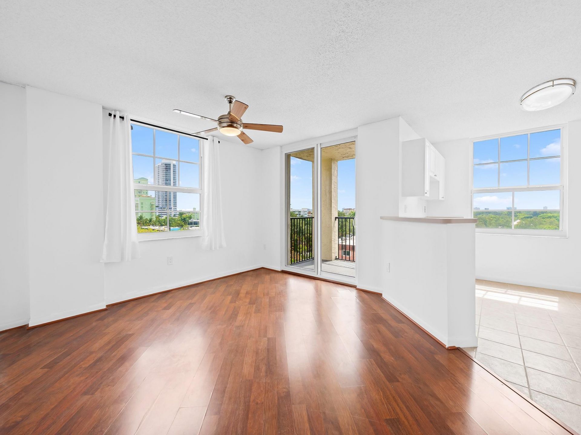 520 SE 5th Avenue, Unit 2510, Fort Lauderdale, FL 33301 Photo
