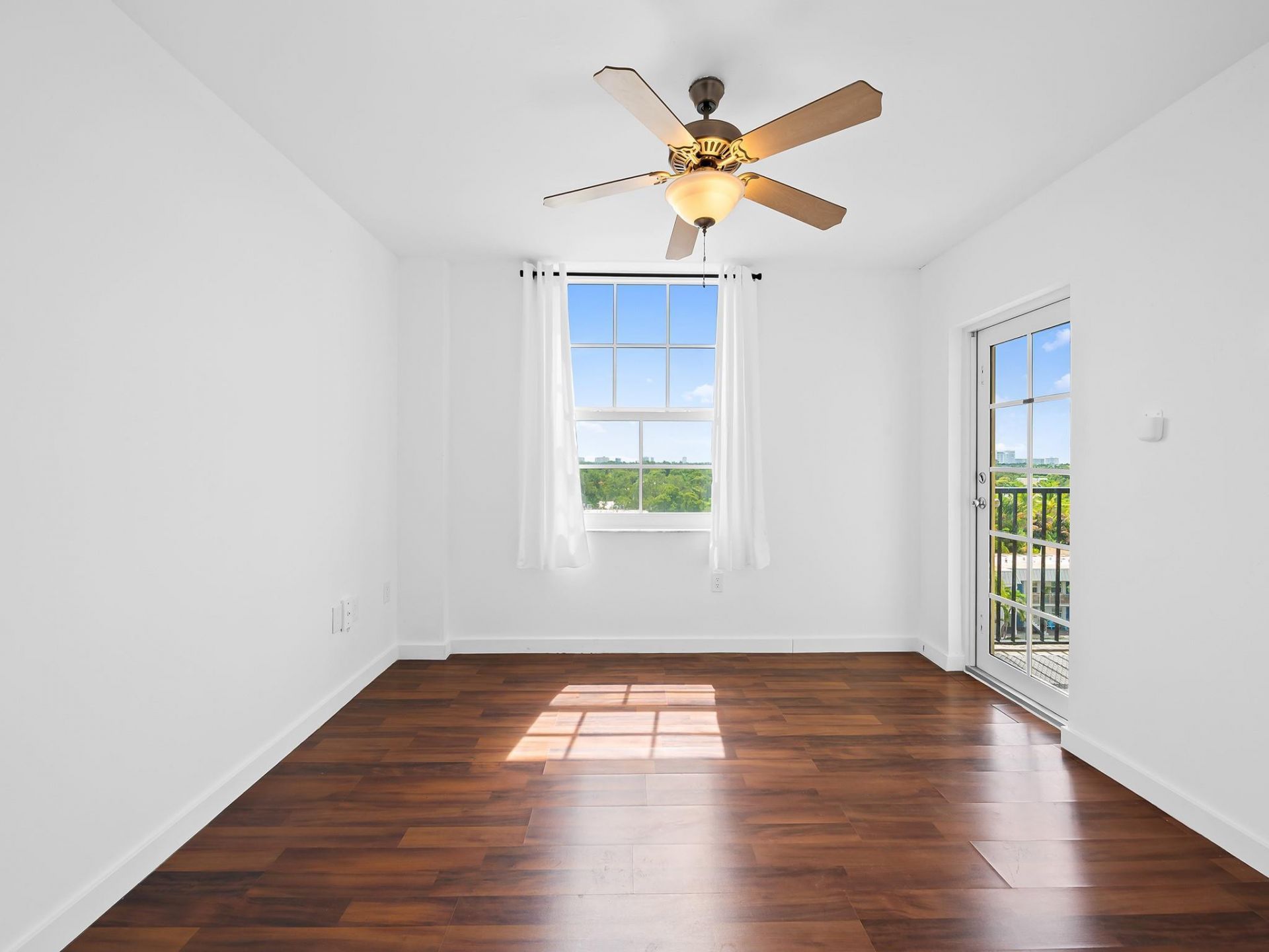 520 SE 5th Avenue, Unit 2510, Fort Lauderdale, FL 33301 Photo