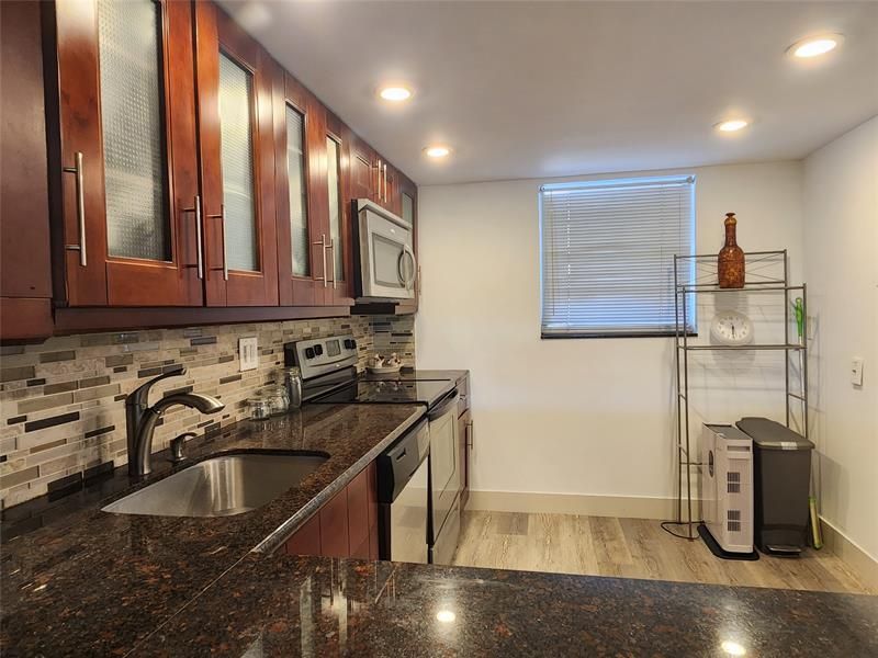 3241 Holiday Springs Boulevard, Unit 104, Margate, FL 33063 Photo