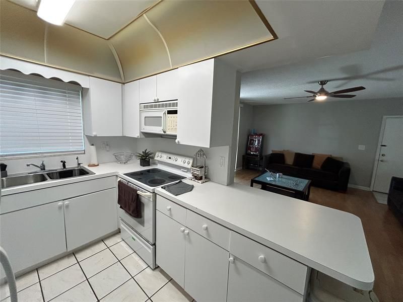 8400 W Sample Road, Unit 102, Coral Springs, FL 33065 Photo