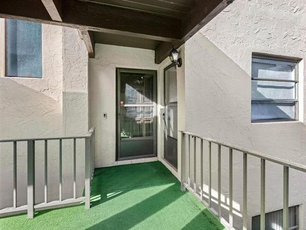 6010 S Falls Circle Drive, Unit 405, Lauderhill, FL 33319