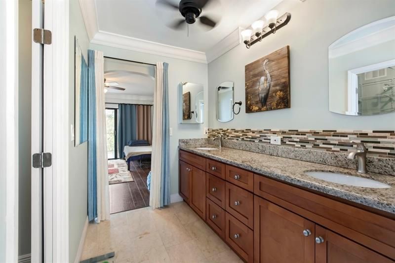 6010 S Falls Circle Drive, Unit 405, Lauderhill, FL 33319 Photo