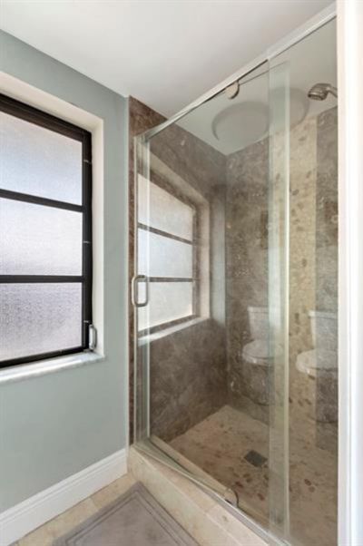 6010 S Falls Circle Drive, Unit 405, Lauderhill, FL 33319 Photo