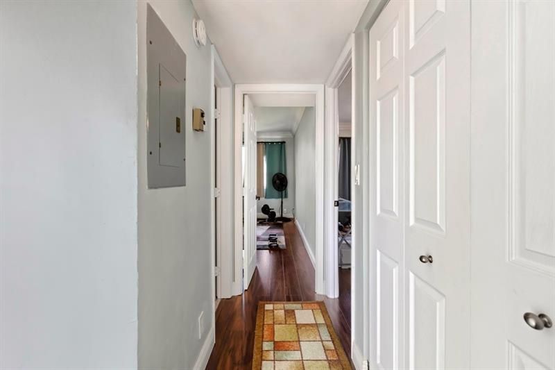 6010 S Falls Circle Drive, Unit 405, Lauderhill, FL 33319 Photo