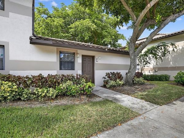 9953 NOB HILL CT, Unit 9953, Sunrise, FL 33351