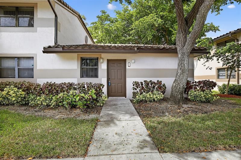 9953 Nob Hill Court, Unit 9953, Sunrise, FL 33351 Photo