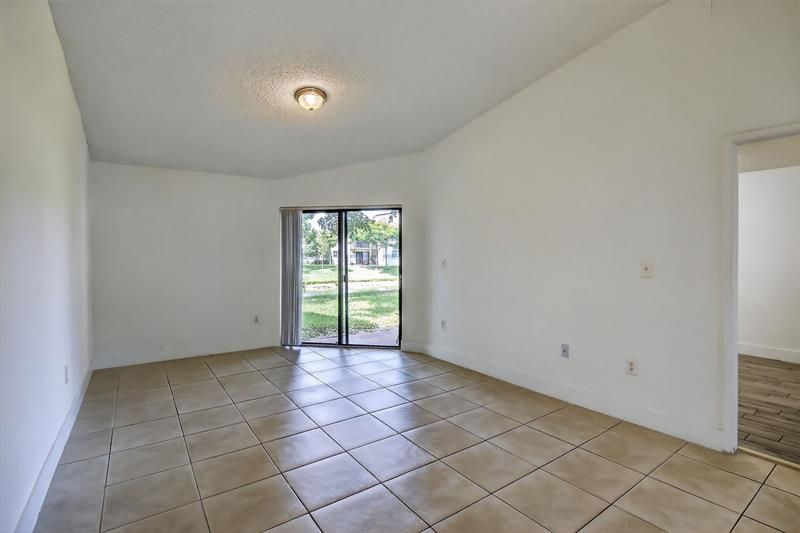 9953 Nob Hill Court, Unit 9953, Sunrise, FL 33351 Photo