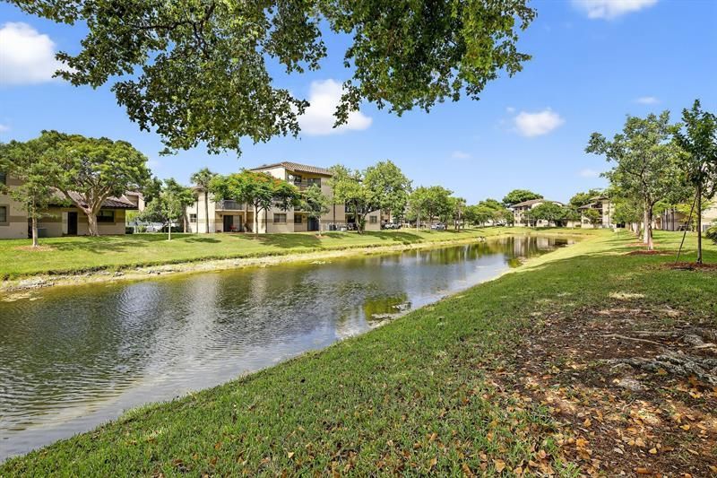 9953 Nob Hill Court, Unit 9953, Sunrise, FL 33351 Photo