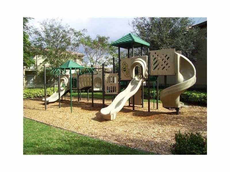 1528 SW 147th Avenue, Unit 1527, Pembroke Pines, FL 33027 Photo
