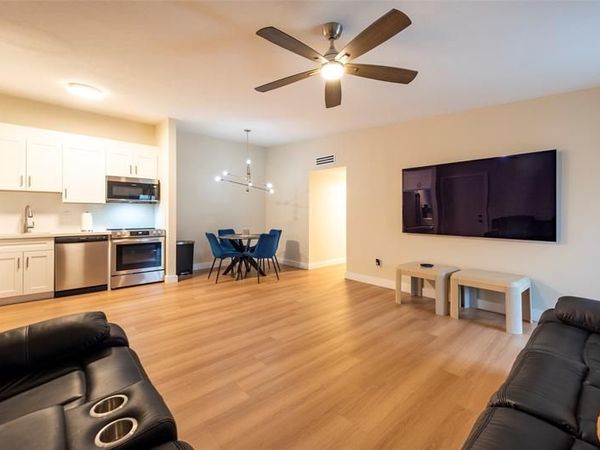 7827 Ashmont Cir, Unit 208, Tamarac, FL 33321