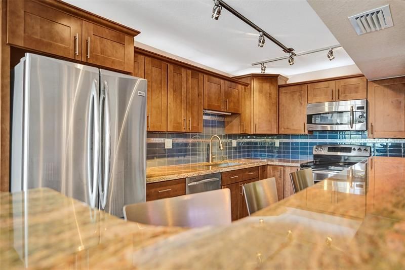 531 N Ocean Boulevard, Unit 411, Pompano Beach, FL 33062 Photo